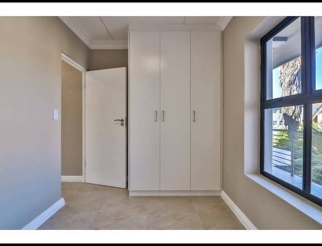 2 BEDROOM PROPERTY TO RENT IN WAVES EDGE